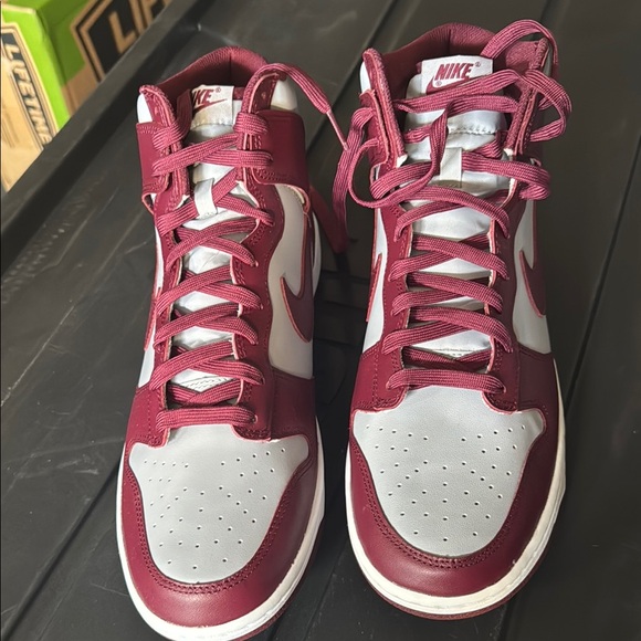 Nike High Top dunks - Picture 2 of 5